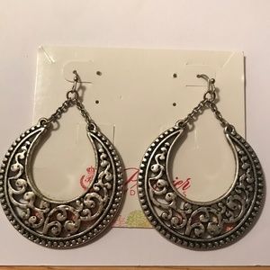 Premier Designs Earrings
